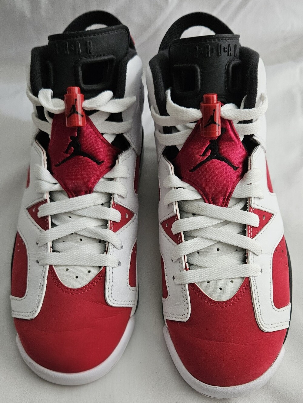 Used Kids' Sz. 5.5Y Red & White Jordan AIR 6
